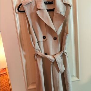Zara Light Tan Outerwear